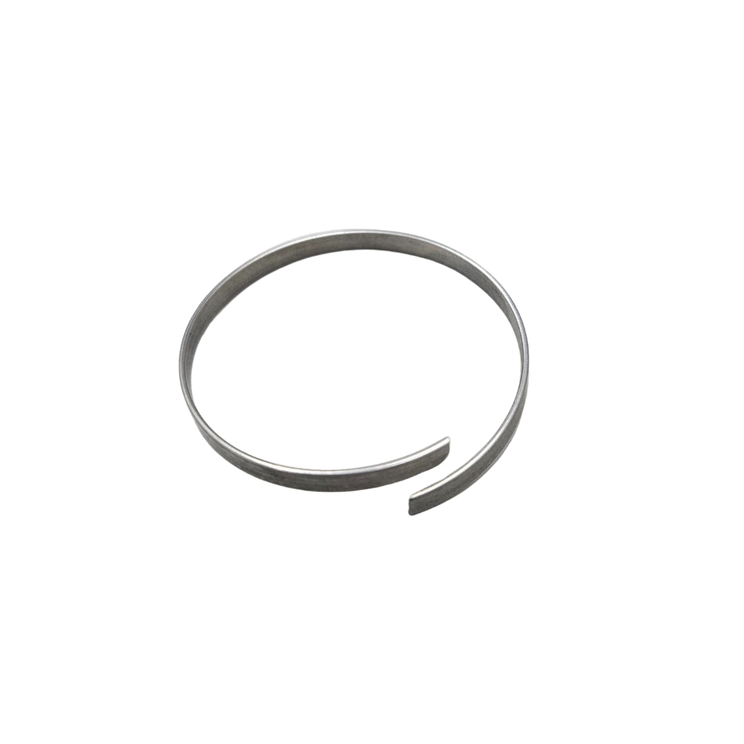 Anello di fissaggio morsettiera per blocchetto messa in moto Citroën 2CV, Dyane, Méhari. Componente elettrico preciso, ricambio originale per avviamento sicuro.