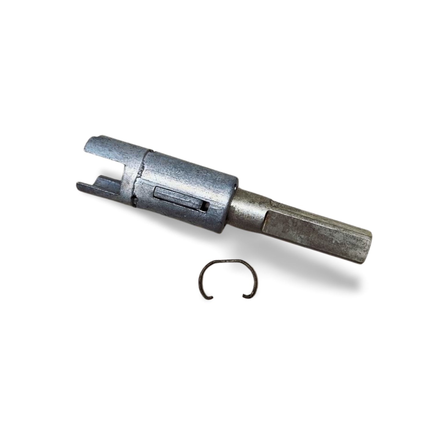 Spinotto serratura baule posteriore, ricambio di qualità e conforme per Citroen 2CV, essenziale per la manutenzione. Pezzi di ricambio.